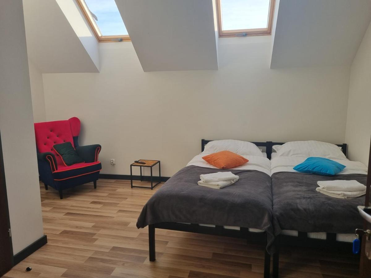 Mlynska 8 Opole-Gorki Villa Buitenkant foto